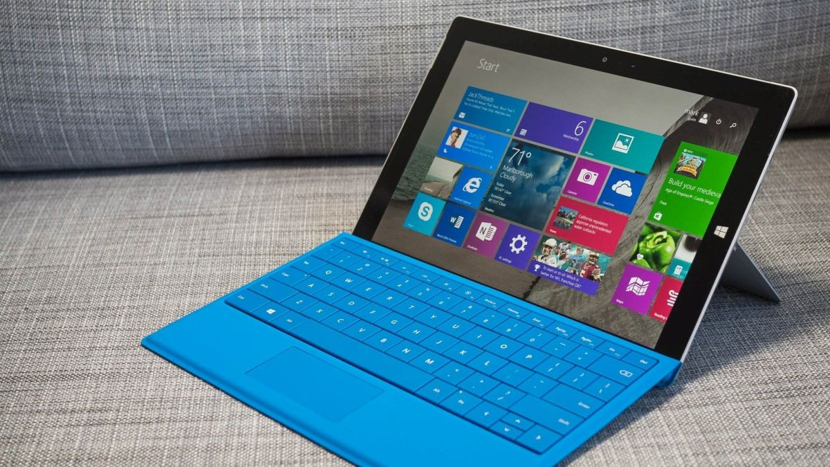 Microsoft News Roundup: She-Hulk on a Surface Pro 8, WhatsApp Desktop update, and the long-lost Windows 8 startup sound – Windows Central